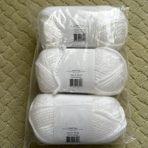 Premier Serenity Chunky Yarn (Set of 3) - Picture 4 of 5